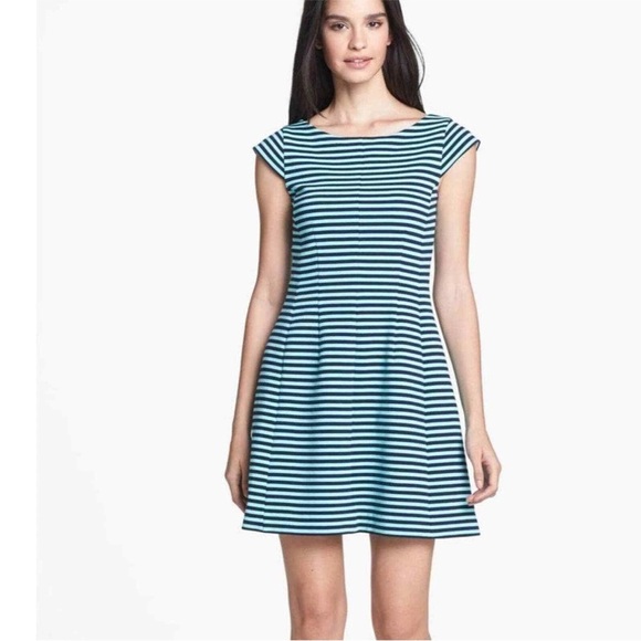 Lilly Pulitzer Fit & Flare Textured Brielle Dress Blue/Turquoise Women’s Size S - Picture 1 of 16
